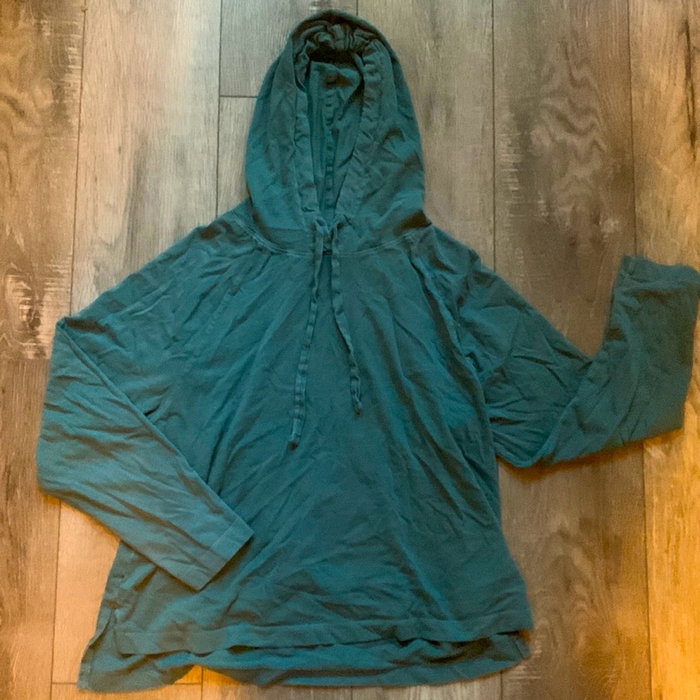 Cute and comfy hoodie!